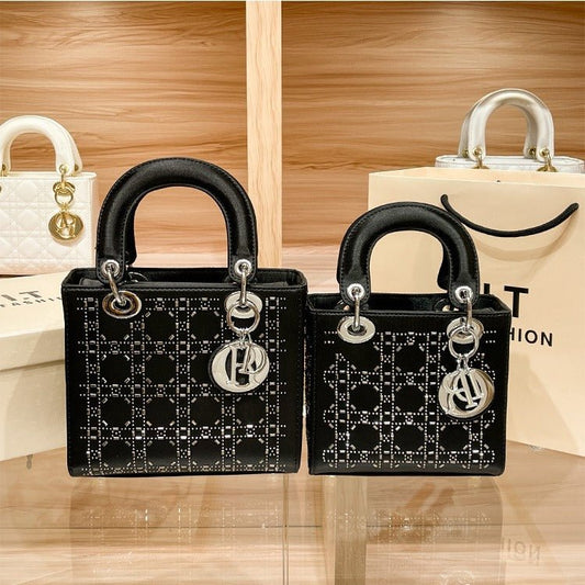 Hot diamond heavy industry high-end satin Princess Diana bag(MAC220)