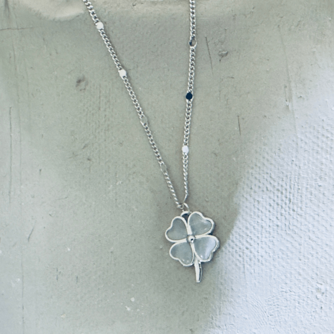925 Sterling Silver Four-Leaf Clover Necklace – Hypoallergenic Lucky Charm with Mother-of-Pearl Inlay for Sensitive Skin