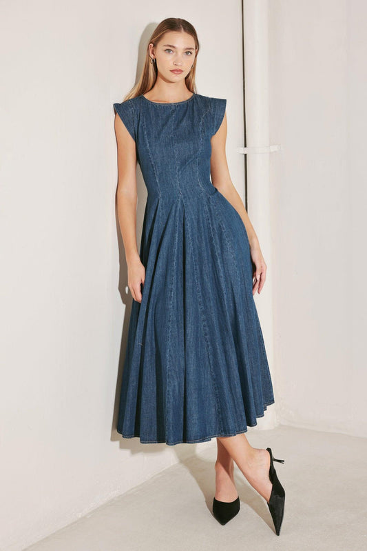 TIMELESS BLUE FORM DENIM MIDI DRESS