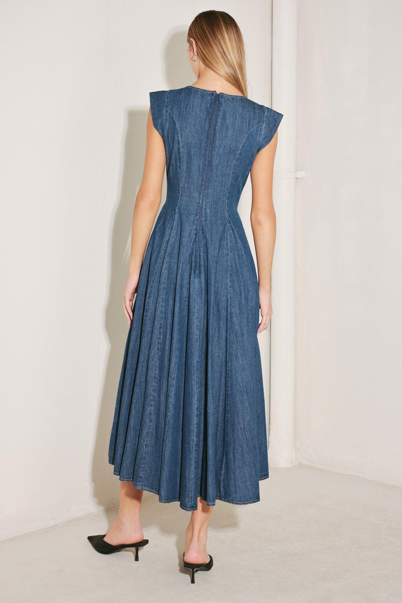 TIMELESS BLUE FORM DENIM MIDI DRESS