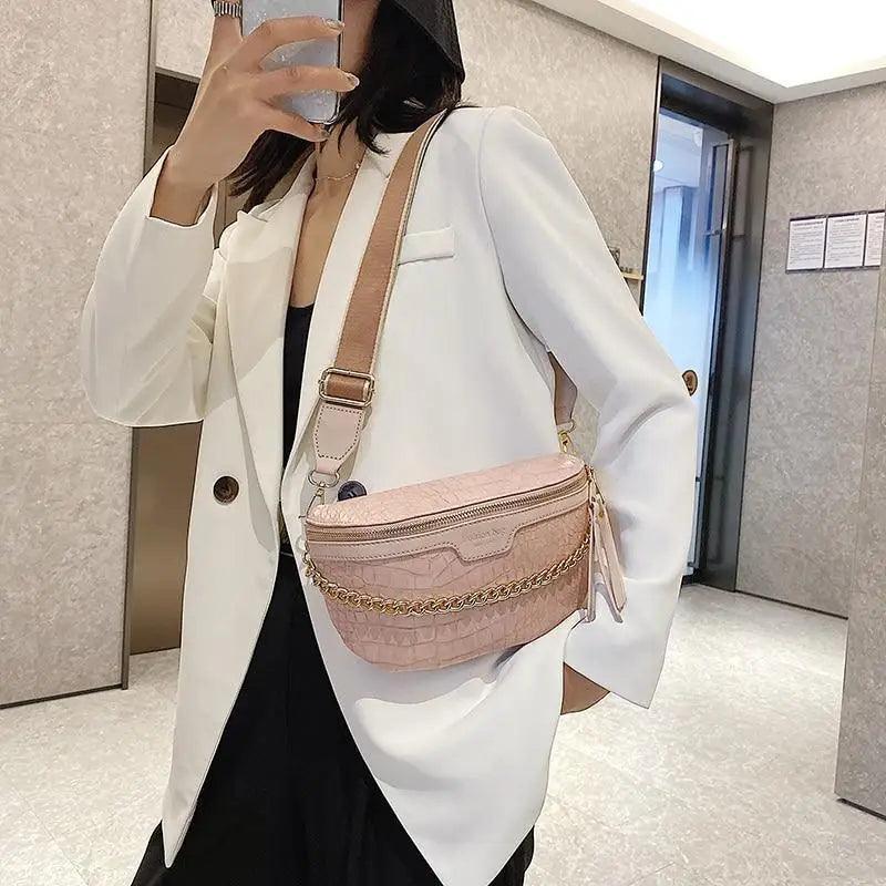 Retro Waist Fanny Pack Purse Leather with Gold Chain