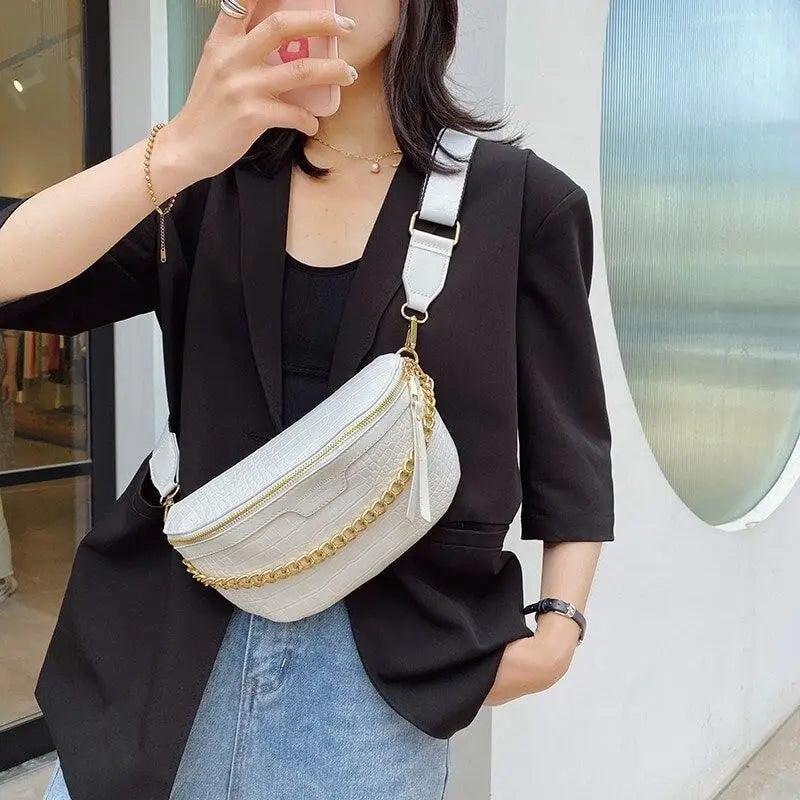Retro Waist Fanny Pack Purse Leather with Gold Chain